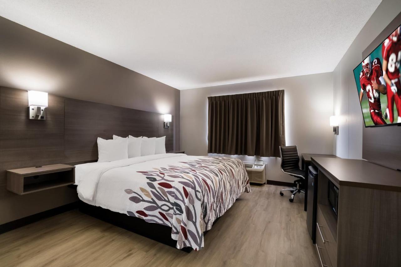 Super 8 By Wyndham Marston Motel Luaran gambar